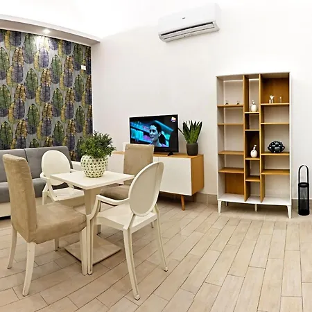 Saki By Napoliapartments Διαμέρισμα *